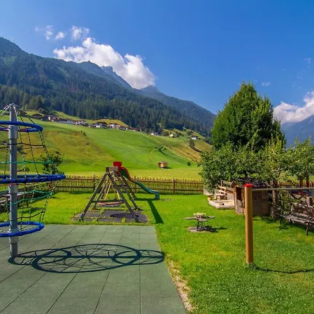 Ausserwieserhof Farma