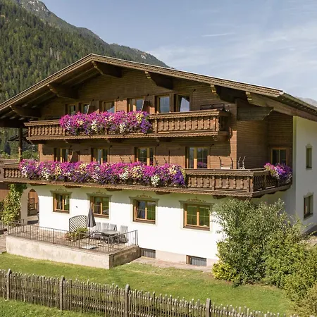 Ausserwieserhof * Neustift im Stubaital