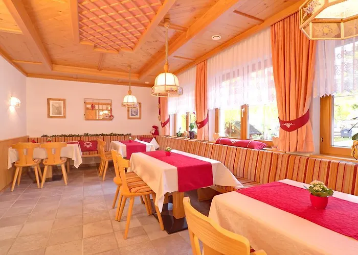 Ausserwieserhof Farm stay Neustift im Stubaital