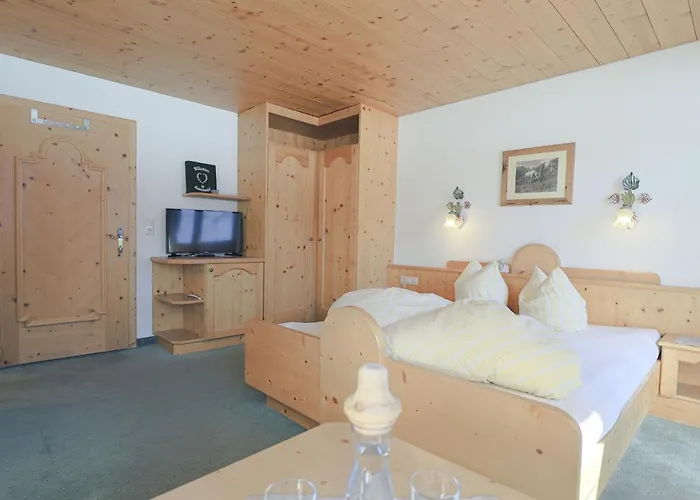 Ausserwieserhof Фермерский дом