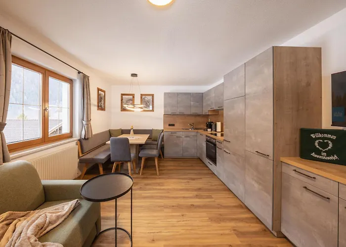 Ausserwieserhof Фермерский дом *