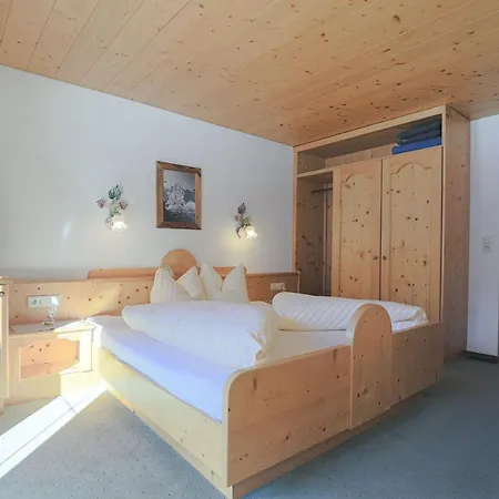 Agroturismo Ausserwieserhof *